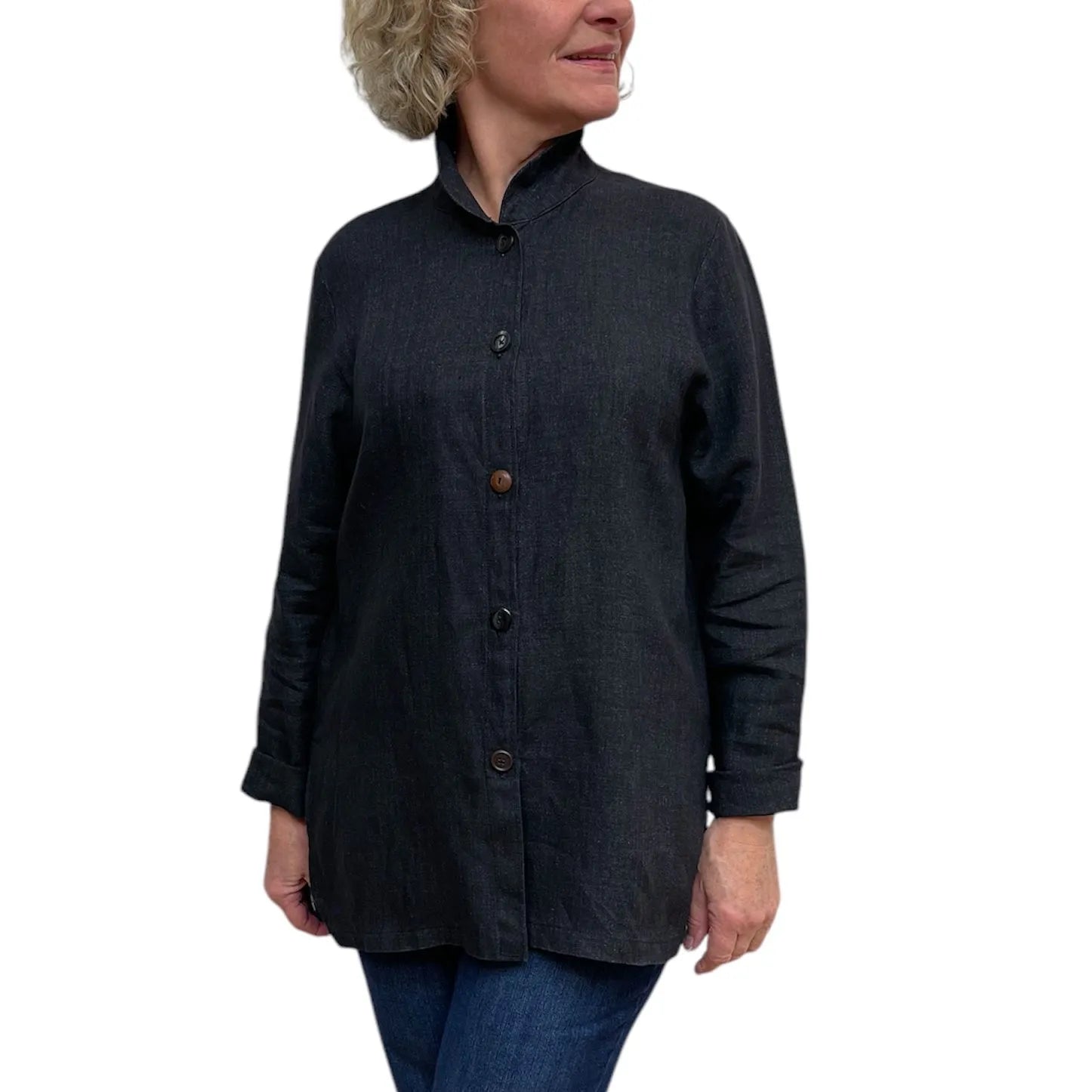 Black Yarn-Dyed Linen Shirt with Vintage Buttons